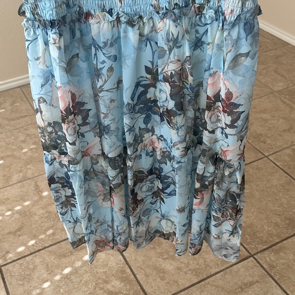 Baltic Born floral Blue Dress. - Picture 4 of 8